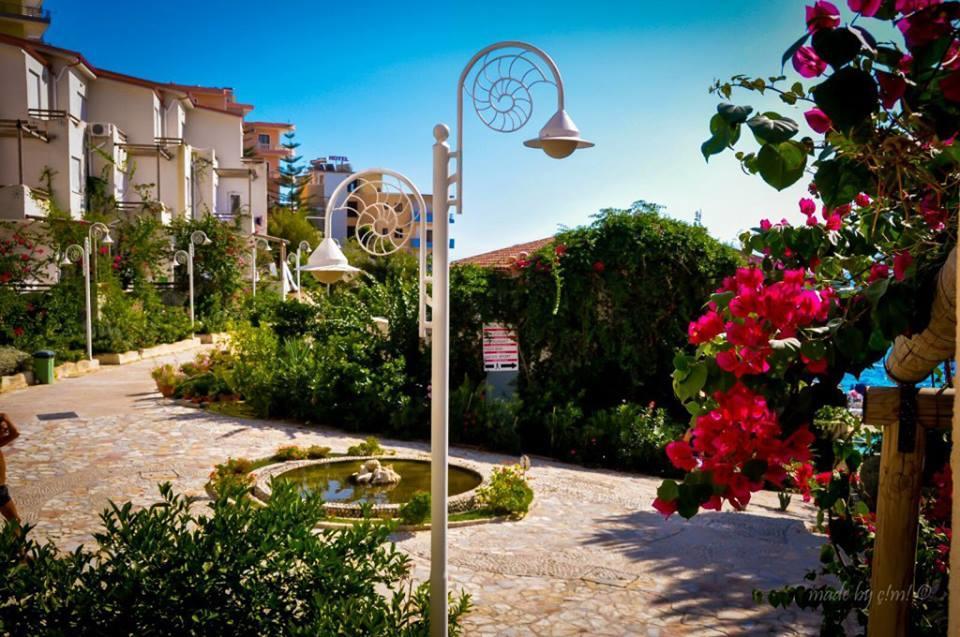 Sunny Bay Apartments ซารานเดอ ภายนอก รูปภาพ