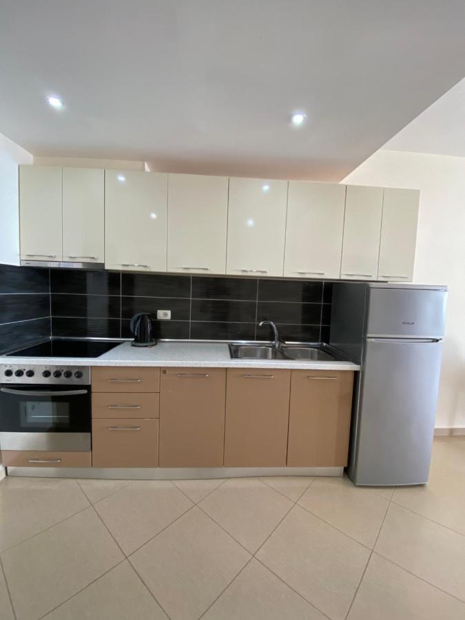 Sunny Bay Apartments ซารานเดอ ภายนอก รูปภาพ